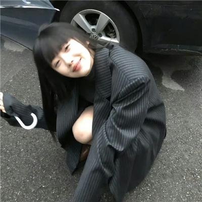 粉红火鹤的神秘凝视